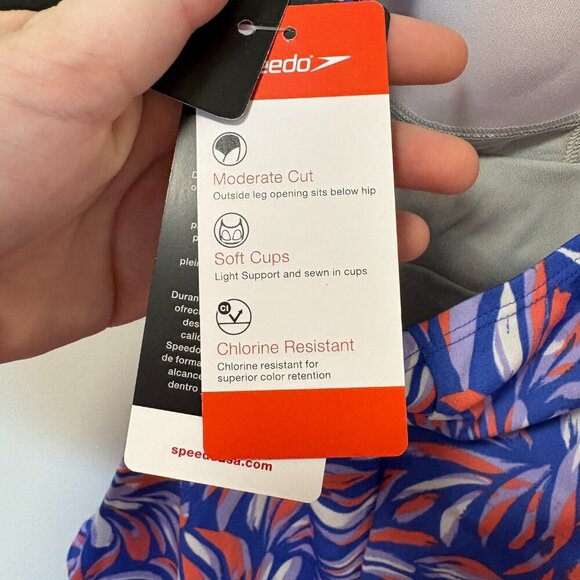 SPEEDO Women's Printed Halter One Piece Swimsuit Size 8 Blue Red Endurance NWT - Picture 10 of 12